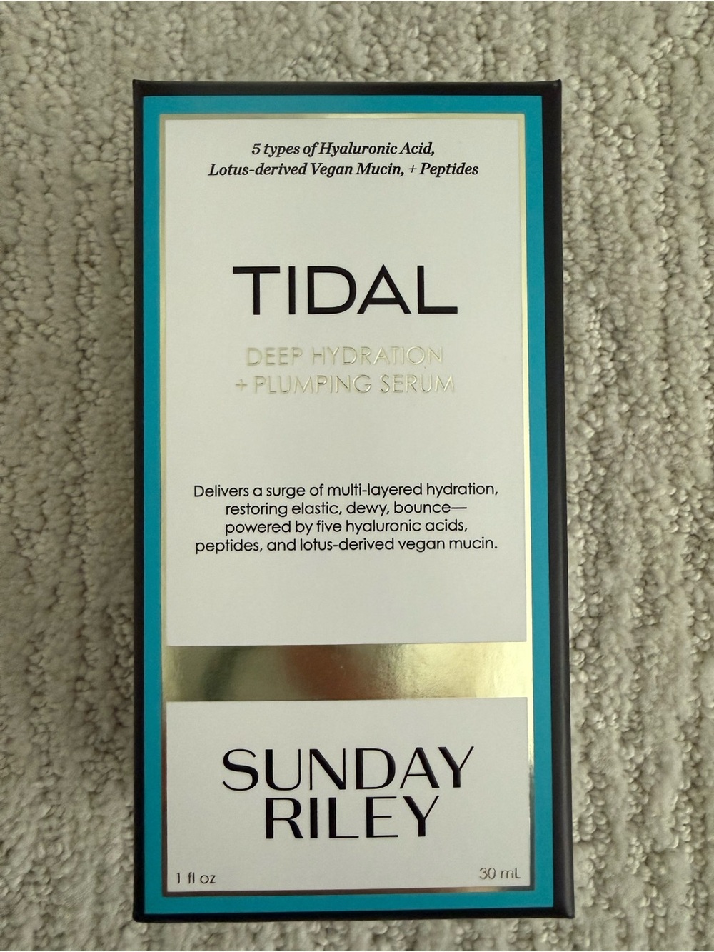New in box Sunday Riley tidal hydration and plumping serum $85